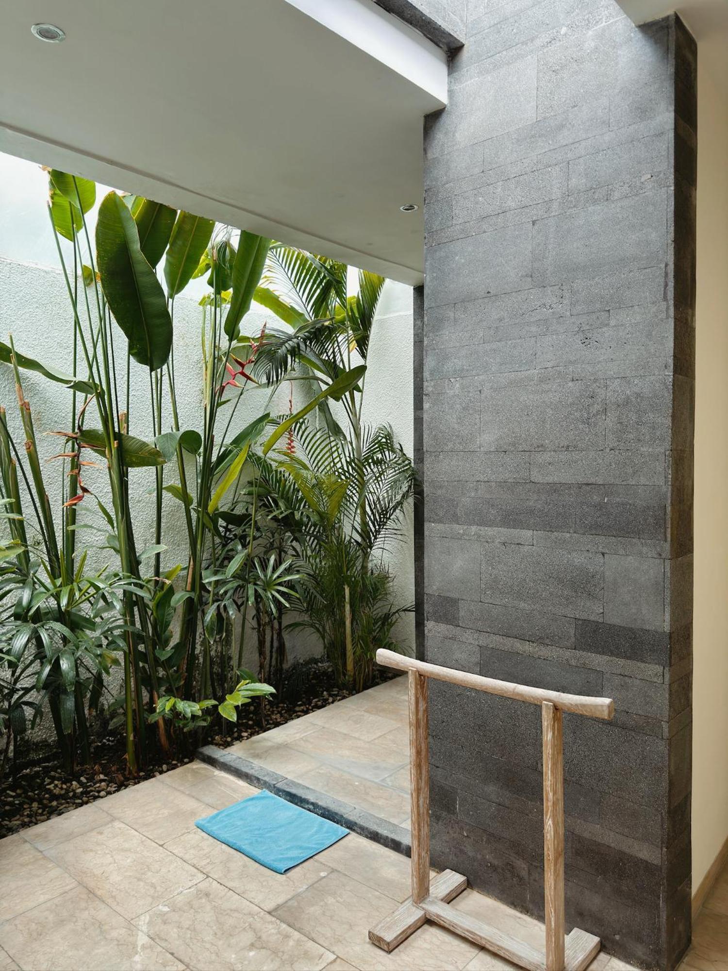 Aster Villa Seminyak Экстерьер фото